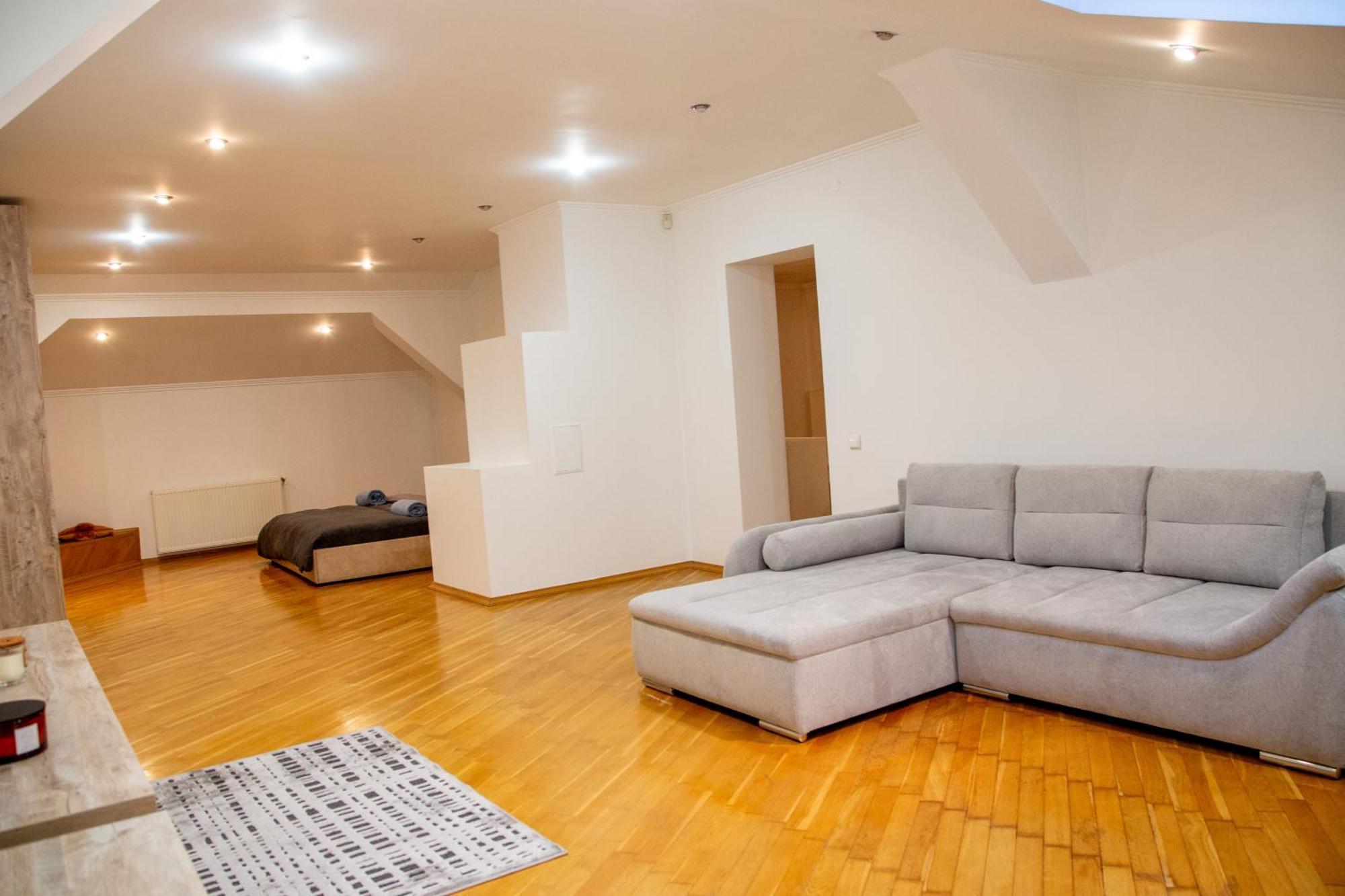 Apartment Kostyushka Lviv Exterior photo